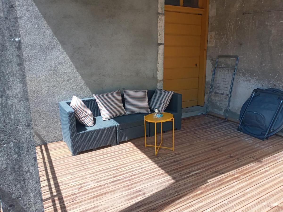 Gite La Petite Ecluse En Bord De Loue Lods Exterior photo